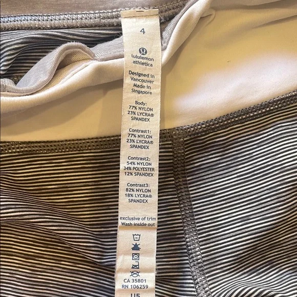 Lululemon grey and white spandex - Picture 3 of 5